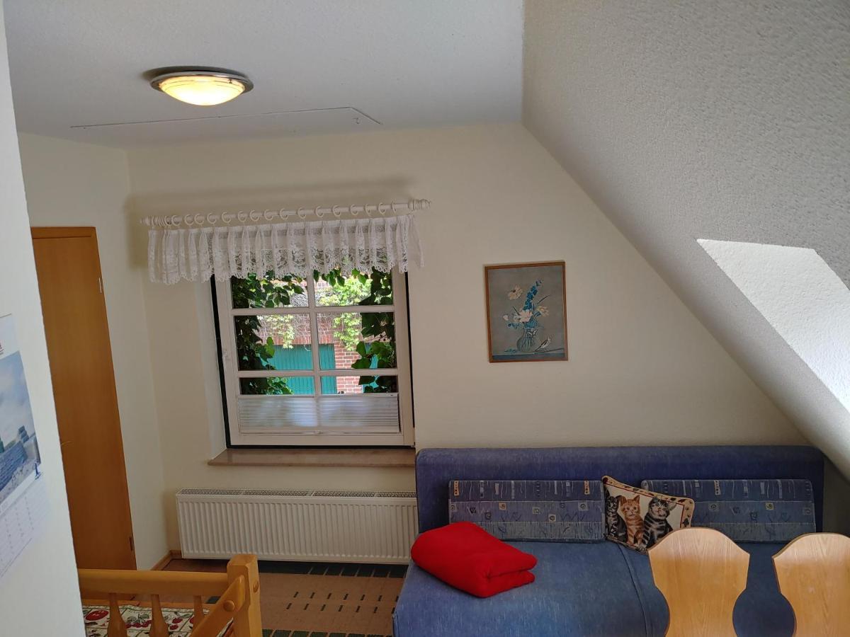 4 Sterne-Haus Am See Варен Экстерьер фото